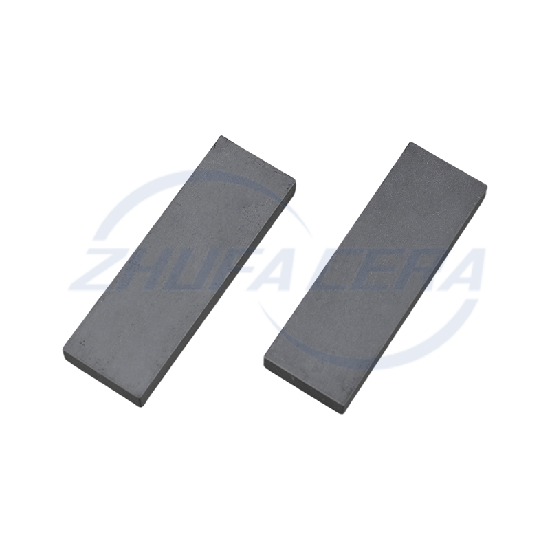 Lembaran keramik silikon karbida hitam